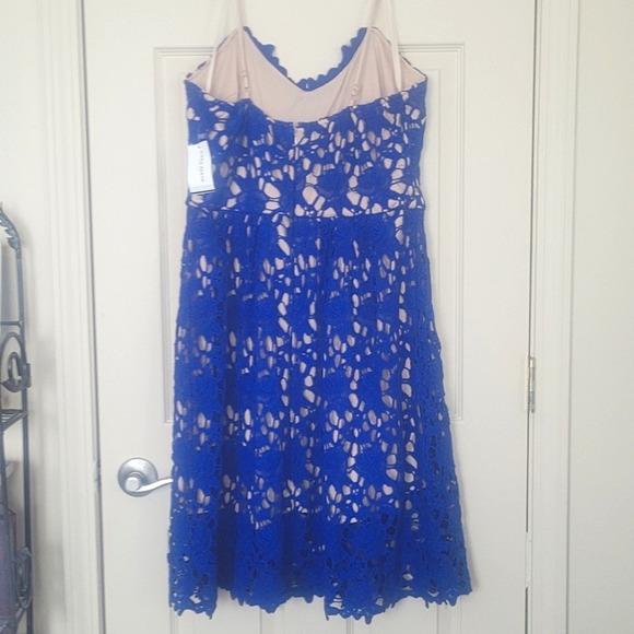 Alexia Admor Crochet Lace Dress Blue Size Large - Picture 3 of 10